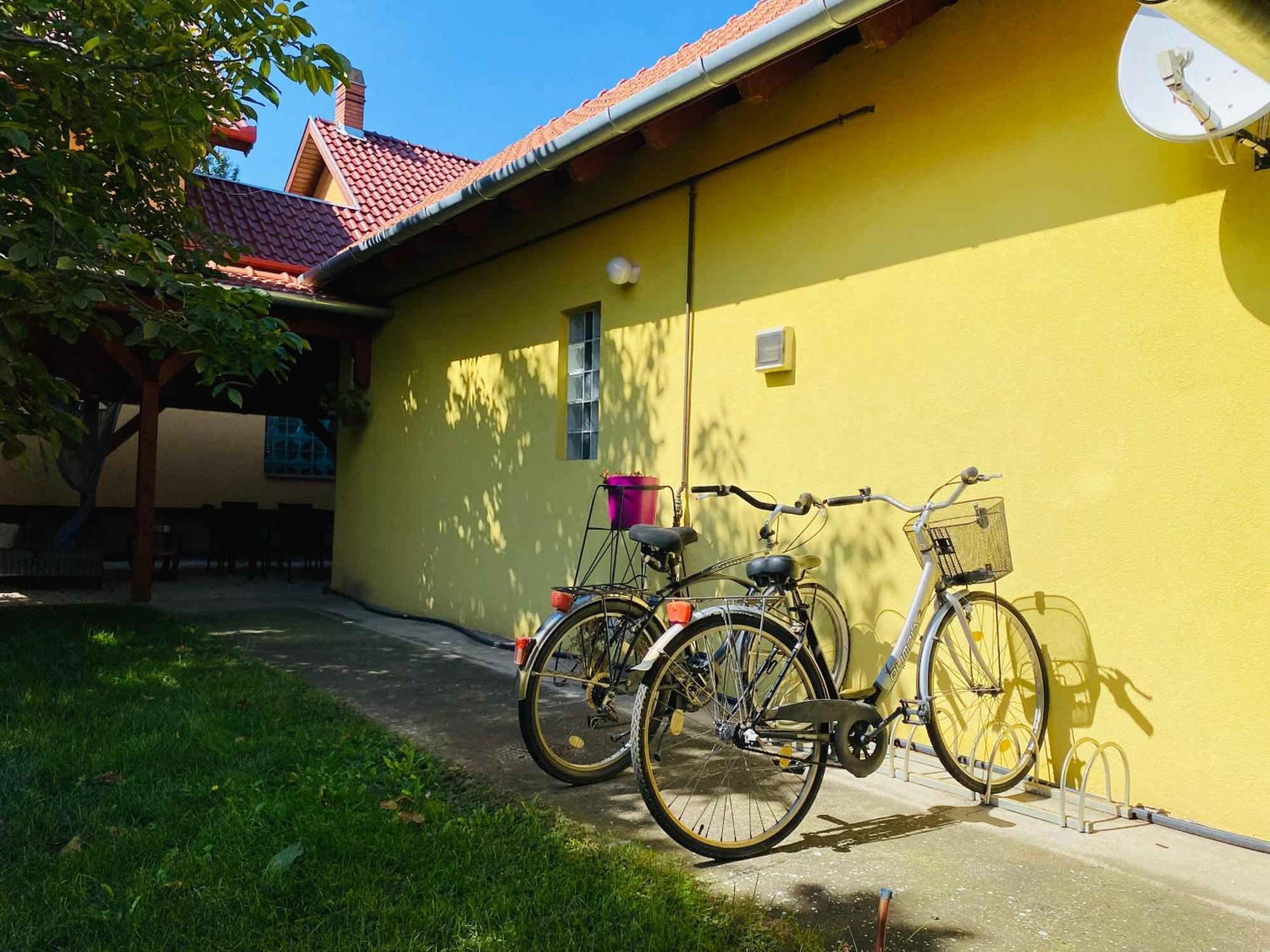 Borostyan Apartmanhaz Morahalom Exterior photo
